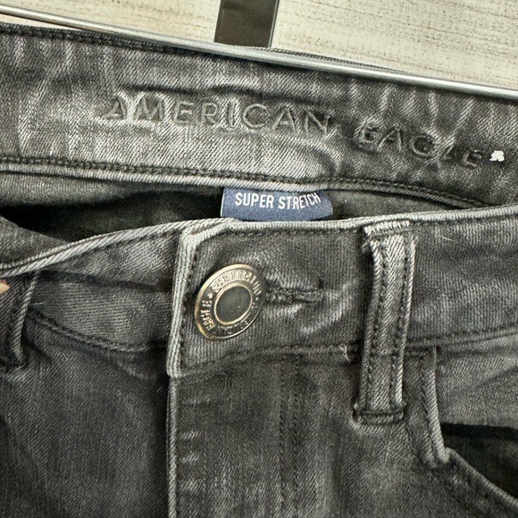 American Eagle Jeans - Picture 2 of 4